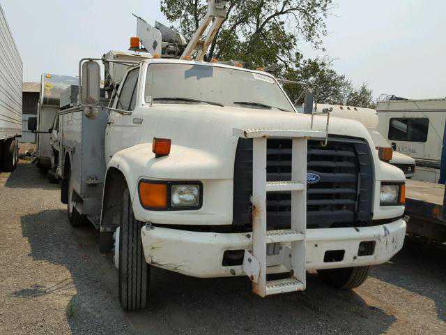 Ford F-700