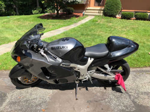 Suzuki GSX1300R