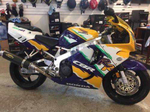 Honda CBR900