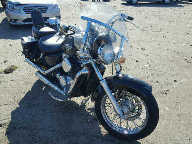 Honda VT1100C2 (SHADOW ACE)