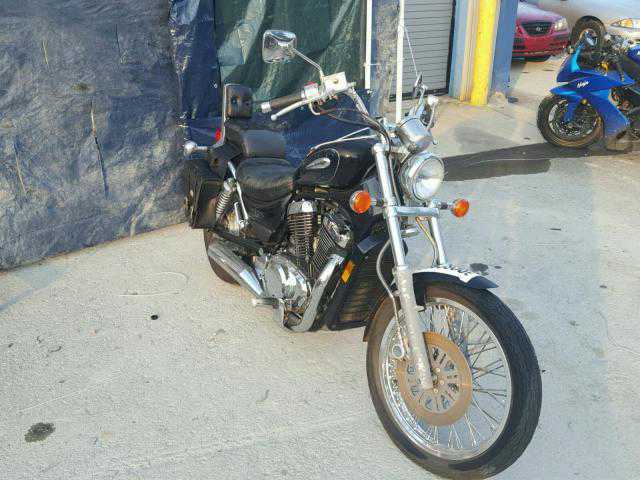 Suzuki VS800