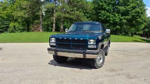 Dodge Ramcharger