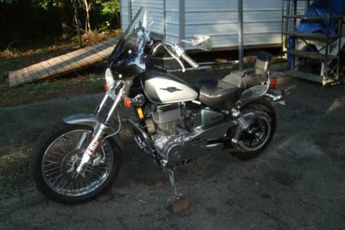 Suzuki LS650L