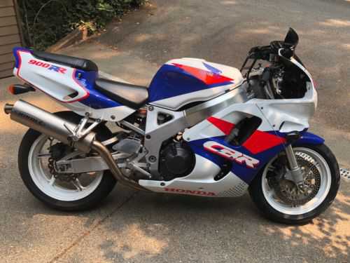 Honda CBR900