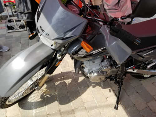 Suzuki DR650SEL