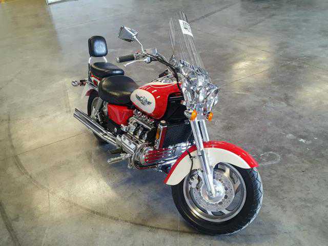 Honda GL1500C (VALKYRIE)