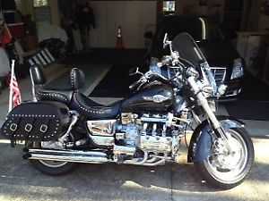 Honda GL1500C (VALKYRIE)