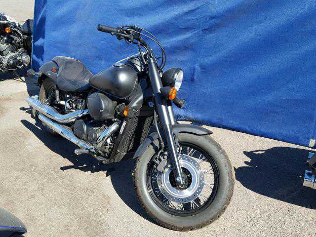 Honda VT750 (Shadow Phantom)