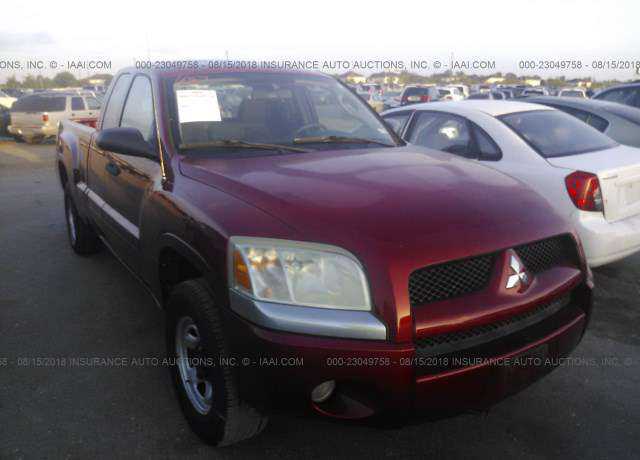 Mitsubishi Raider