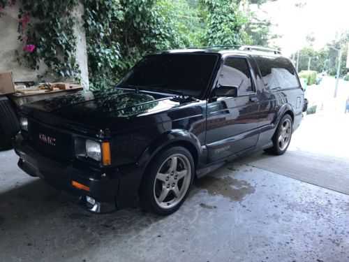 GMC Typhoon