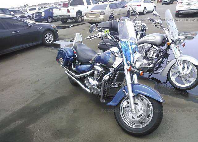 Suzuki VL1500K