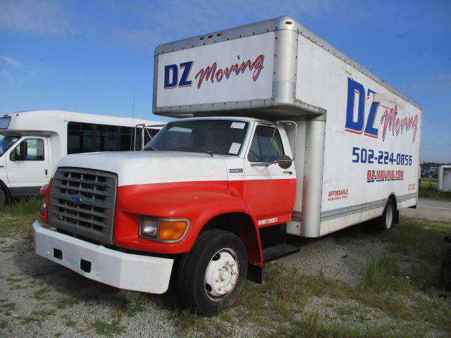 Ford F-700