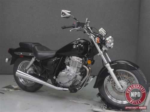 Suzuki GZ250