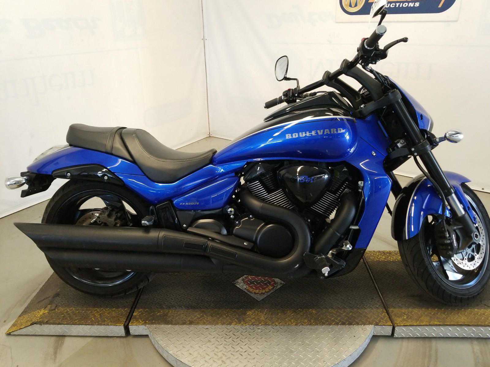 Suzuki VZR1800BZL