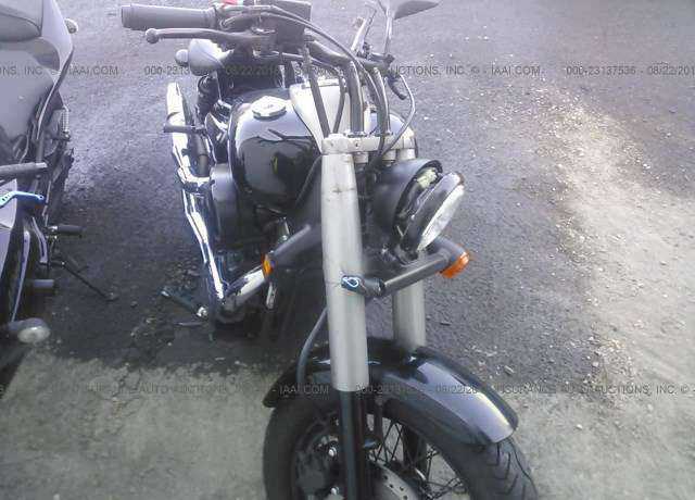 Honda VT750 (Shadow Phantom)