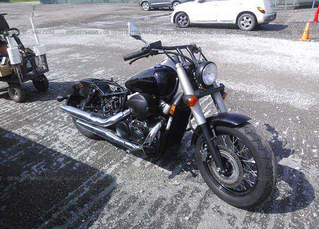 Honda VT750 (Shadow Phantom)