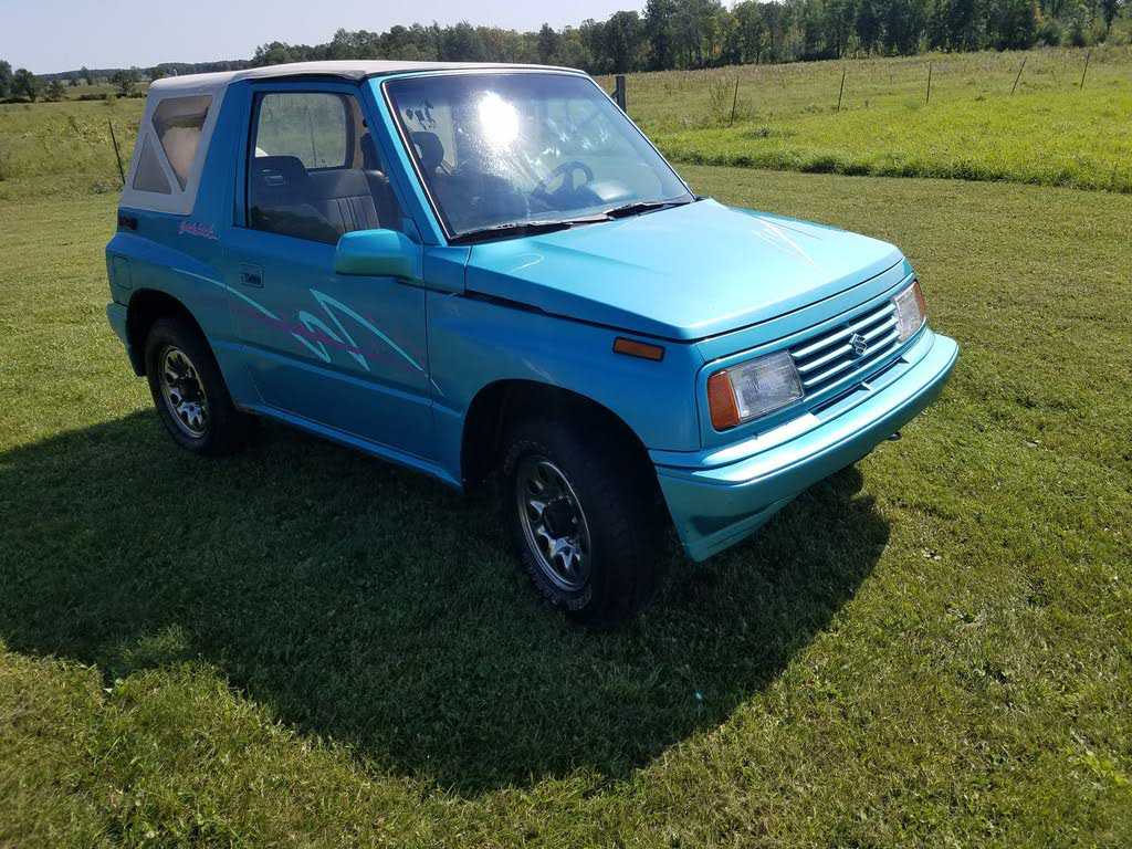 Suzuki Sidekick