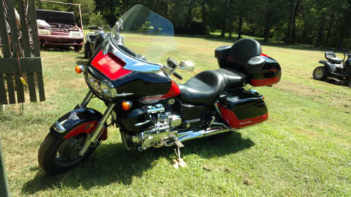 Honda GL1500CF (VALKYRIE INTERSTATE)