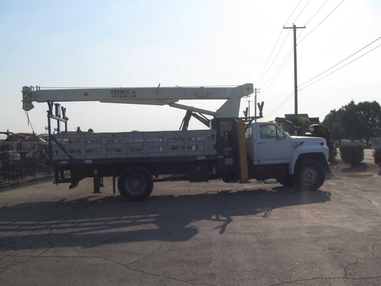 Ford F-800