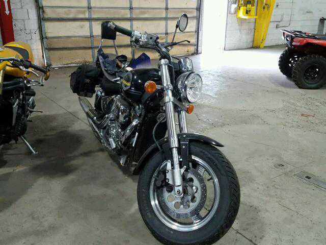 Suzuki VZ800K