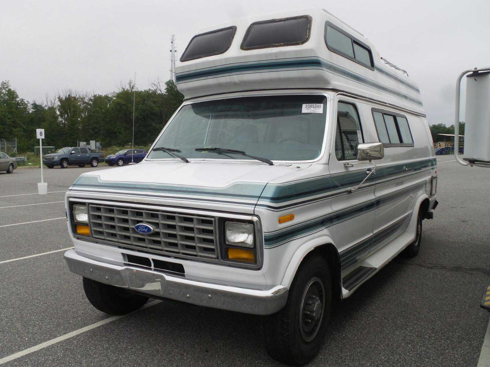 Ford E-250