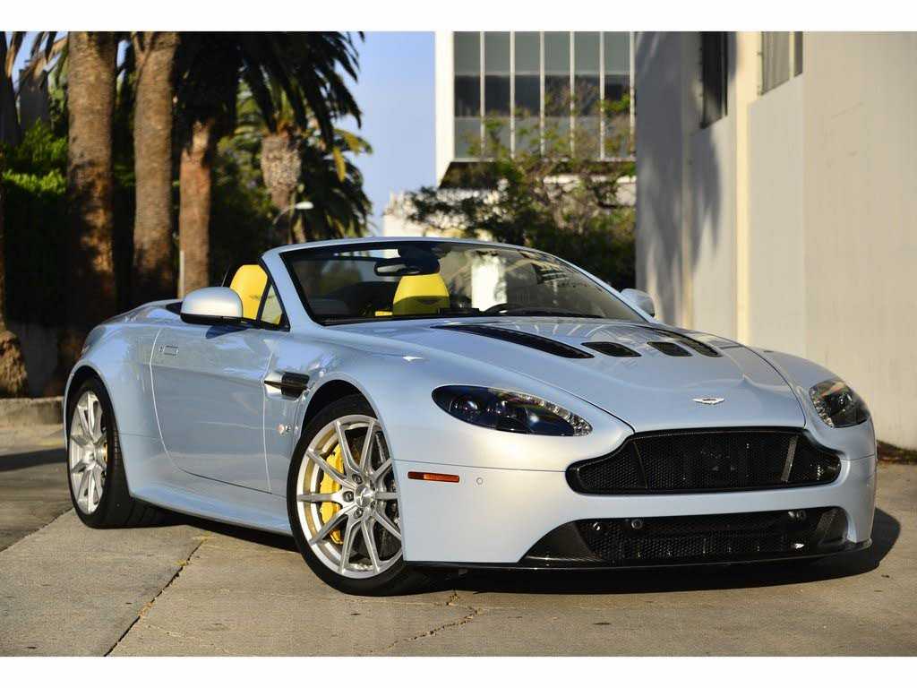 Aston Martin V12 Vantage