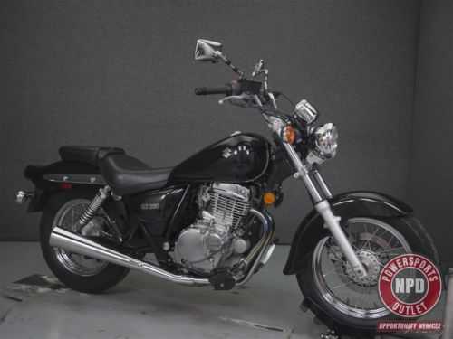 Suzuki GZ250