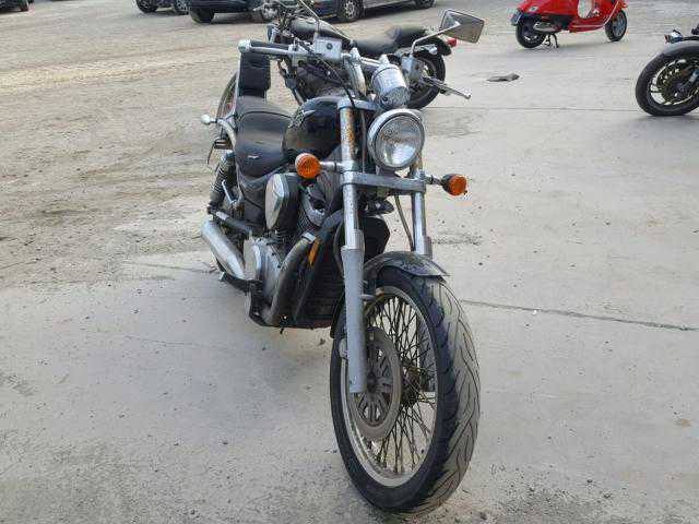 Suzuki VS800