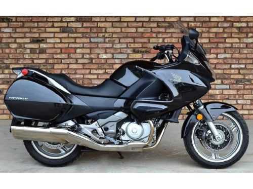 Honda NT700VA/NT700V