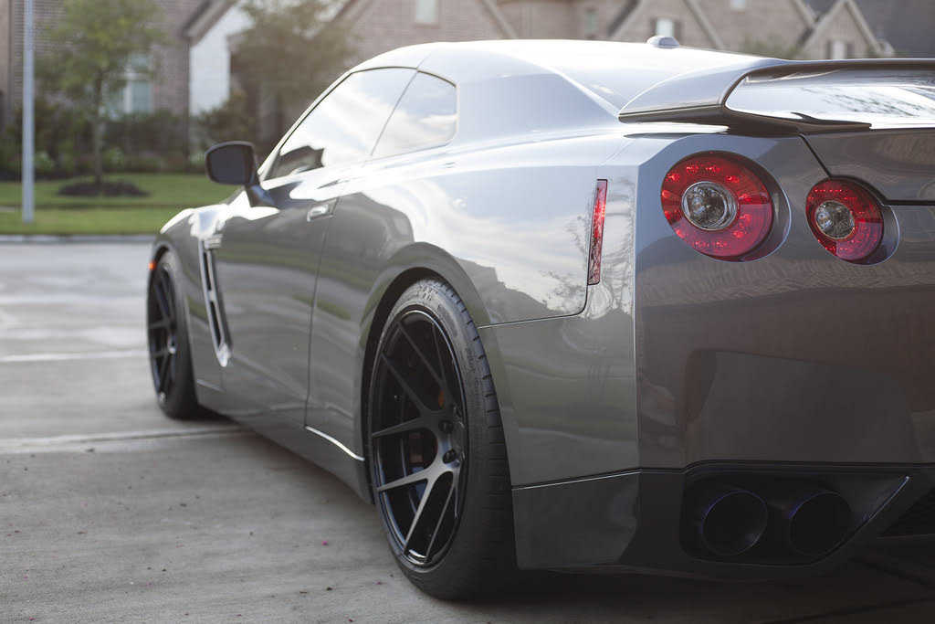 Nissan GT-R