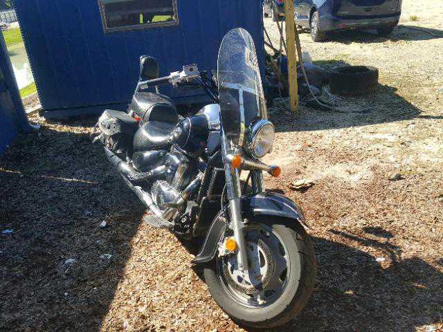 Suzuki VL1500K