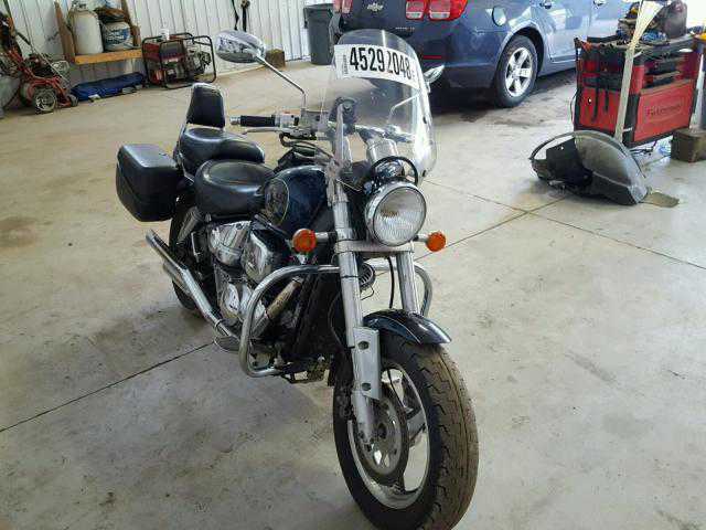 Suzuki VZ800