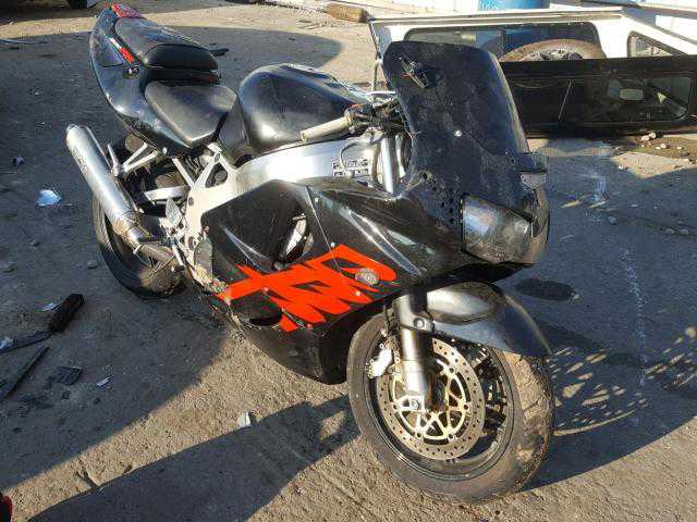 Honda CBR900