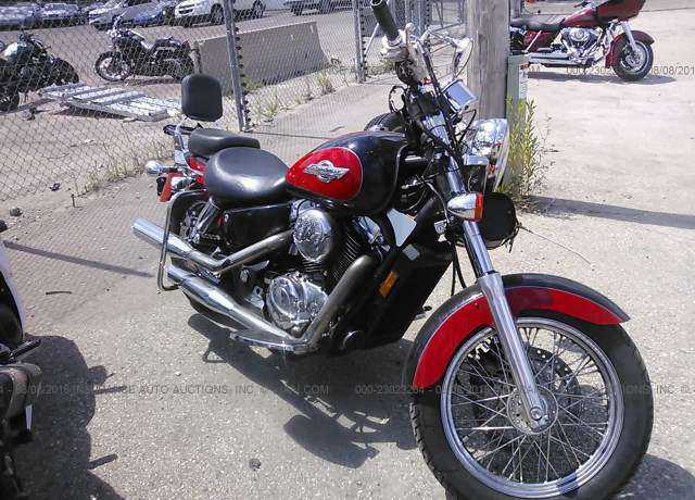 Honda VT1100C2 (SHADOW ACE)