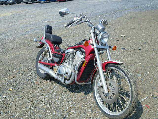 Suzuki VS800