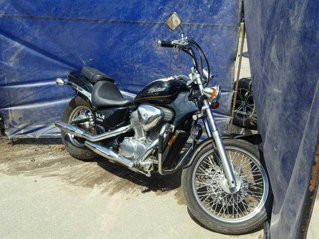 Honda VT600C (SHADOW VLX)