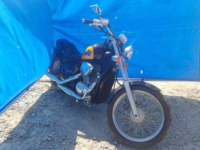 Honda VT600CD (SHADOW VLX DELUXE)