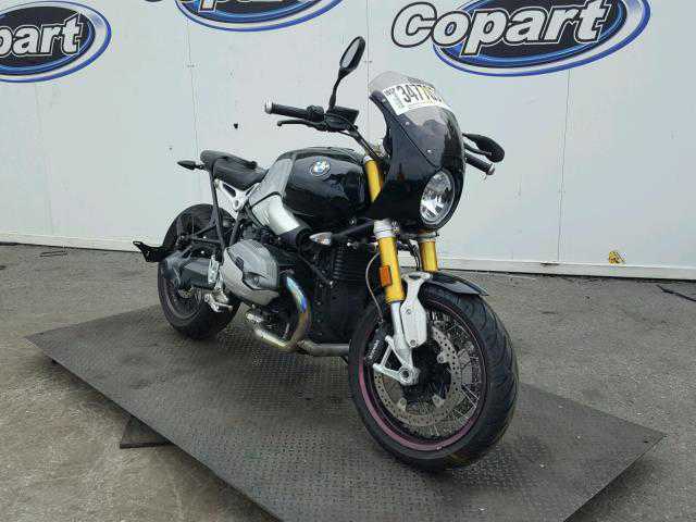 BMW R nineT