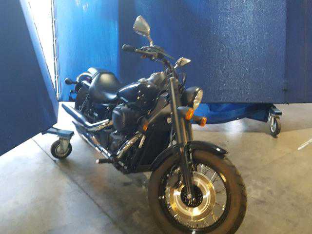 Honda VT750 (Shadow Phantom)