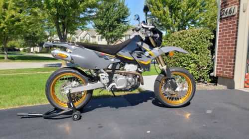 Suzuki DR-Z400SML