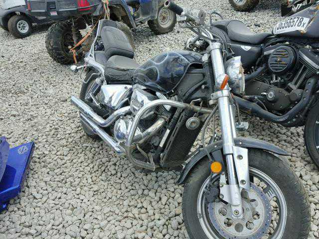 Suzuki VZ800