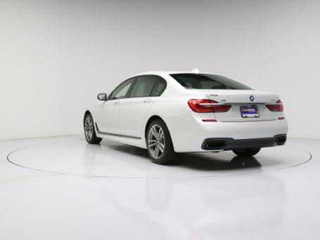 2016 BMW 750i