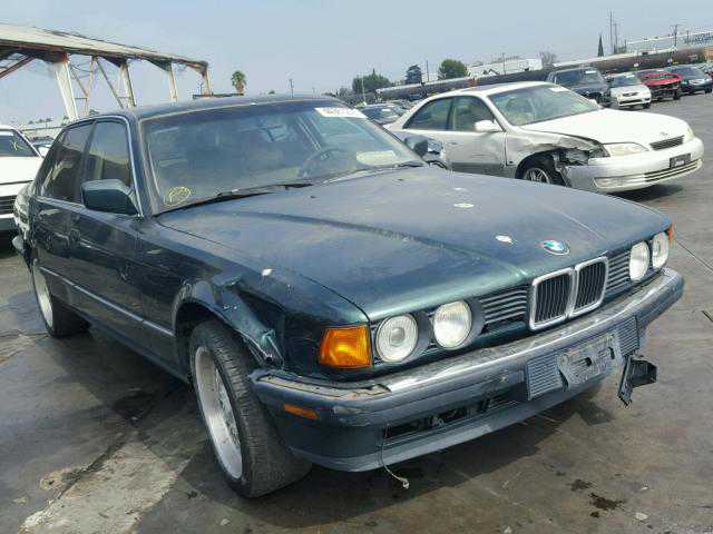 BMW 735i