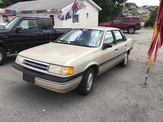 Ford Tempo