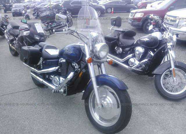 Honda VT1100C2 (SHADOW SABRE)