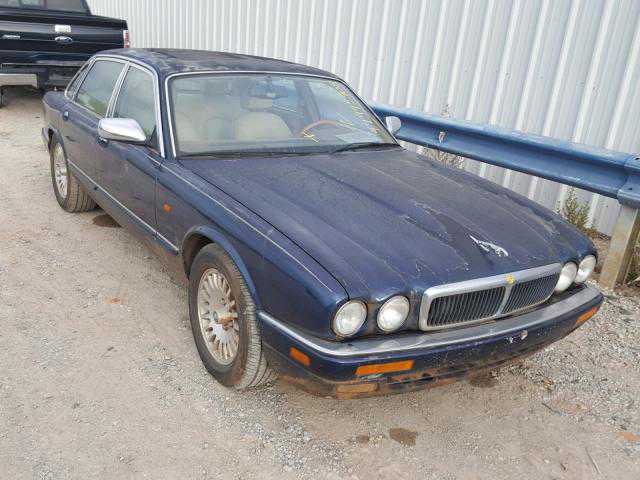 Jaguar XJ12