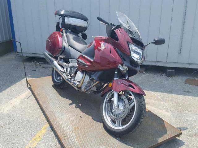 Honda NT700VA/NT700V