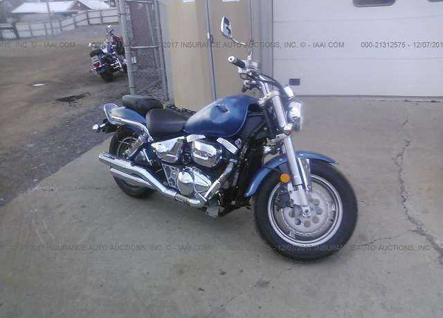 Suzuki VZ800