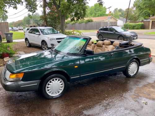 Saab 900