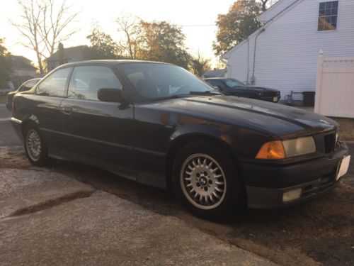 BMW 318iS